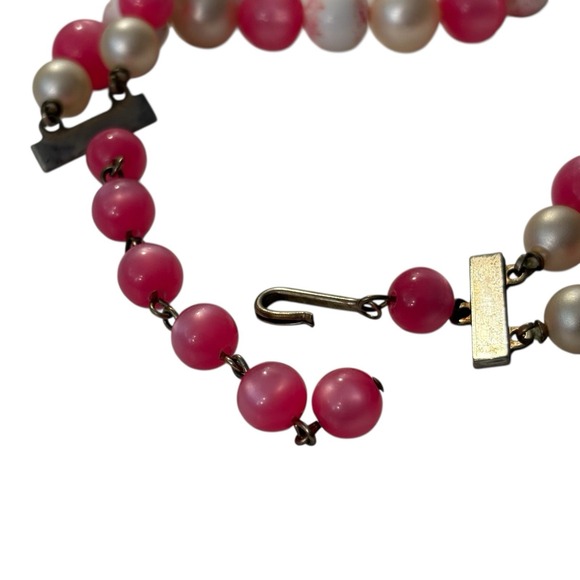 Vintage‎ Pink Double Strand Necklace Cat's Eye Faux Pearl Chunky Beads Marbled - Picture 16 of 16